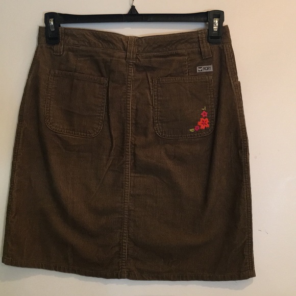 BRAND NEW ROXY SKORT SIZE 9 - Picture 2 of 3